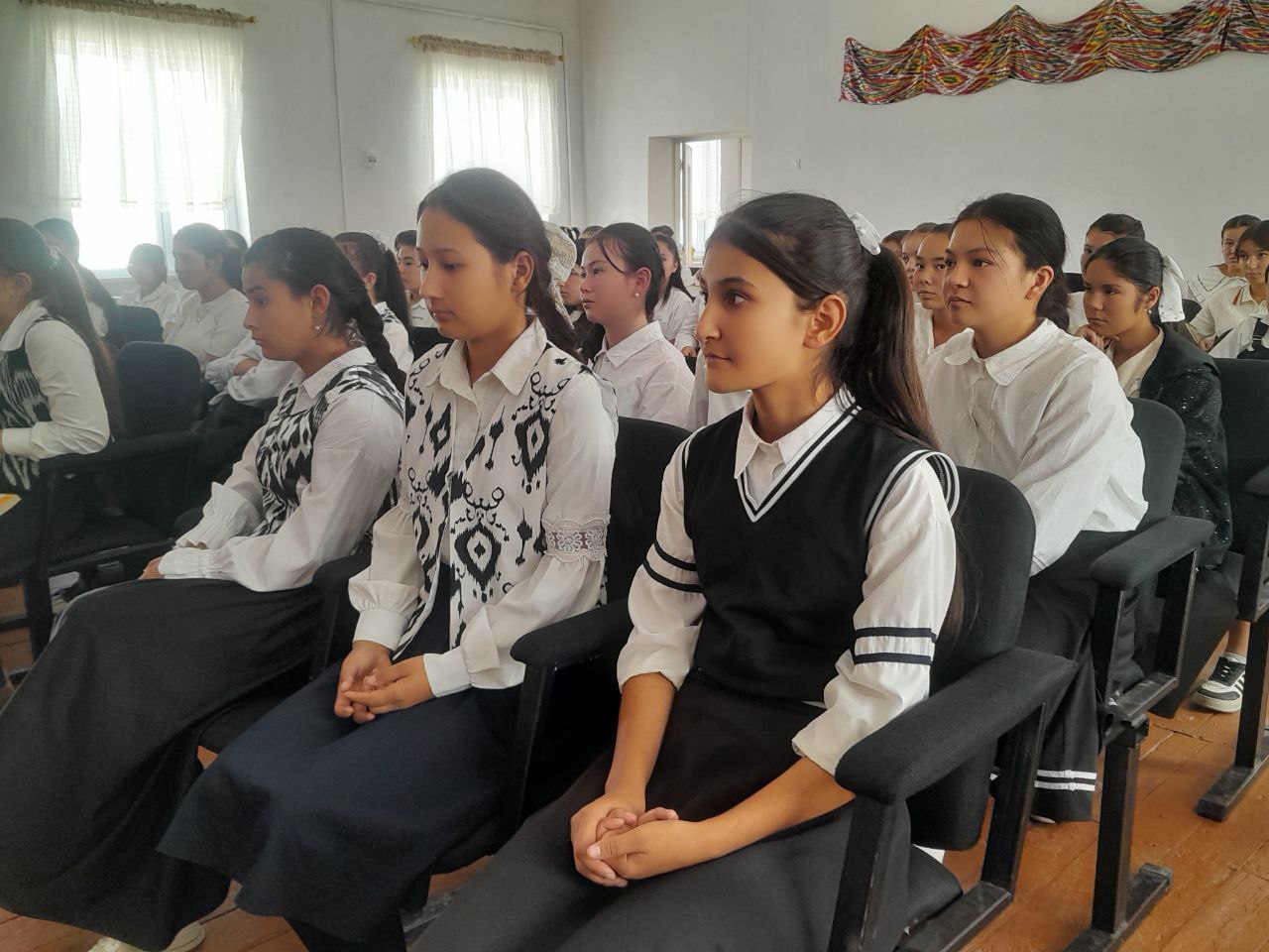 “Eng faol xotin-qizlar ma'rifatli jamiyatning tayanchi” nomli tadbir